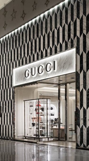 Gucci Panama – Multiplaza Mall 